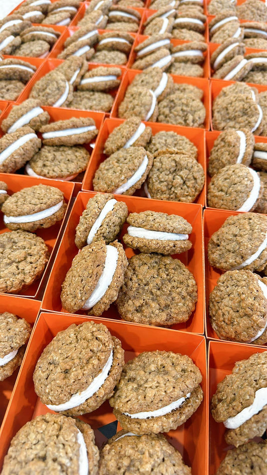 Oatmeal Crèam Pies